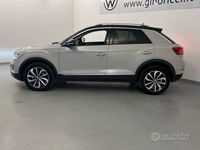 Usata VW T-Roc Style 150 CV (110 kW) 2022 Beige SUV