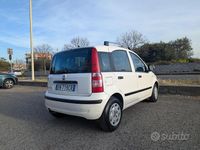 Usata Fiat Panda Dynamic 69 CV (50 kW) 2012 Bianco Utilitaria