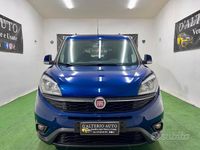 Usata Fiat Doblò Lounge 135 CV (99 kW) 2015 Blu Monovolume