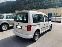 Usata VW Caddy 122 CV (89 kW) 2017 Bianco Monovolume