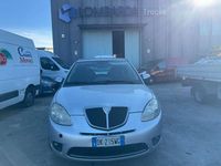 Usata Lancia Ypsilon 60 CV (44 kW) 2007 Argento Utilitaria