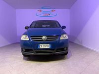 Occasion VW Fox Sport 54 PK (39 kW) 2005 Blauw Hatchback