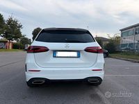 Usata Mercedes B200 163 CV (119 kW) 2019 Bianco Monovolume