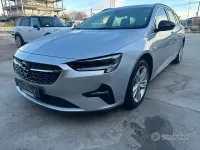 Usata Opel Insignia Business Edition 122 CV (89 kW) 2021 Grigio Station wagon