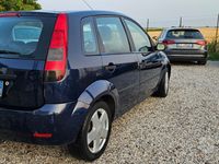 Usata Ford Fiesta 75 CV (55 kW) 2004 Blu Utilitaria