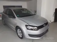 Usata VW Polo Trendline 60 CV (44 kW) 2014 Grigio Utilitaria