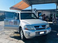 Usata Mitsubishi Pajero 160 CV (117 kW) 2004 Argento SUV