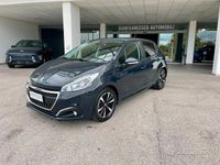 Usata Peugeot 208 Signature Sky 83 CV (61 kW) 2019 Blu Utilitaria