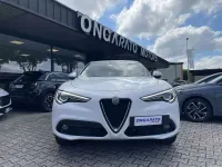 Usata Alfa Romeo Stelvio Executive 209 CV (153 kW) 2019 Bianco SUV