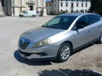 Usata Lancia Delta 120 CV (88 kW) 2011 Utilitaria