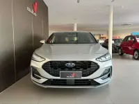 Käytetty Ford Focus ST-Line 116 HP (85 kW) 2025 Hopea Sedan