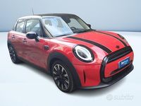 Usata Mini Cooper 135 CV (99 kW) 2024 Rosso Utilitaria