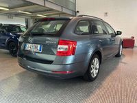 Usata Skoda Octavia Executive 116 CV (85 kW) 2017 Grigio Station wagon