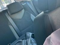 Usata Peugeot 308 95 CV (69 kW) 2008 Grigio Berlina