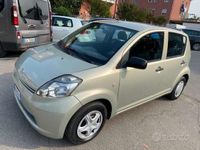 usata Daihatsu Sirion 1.0 Sho NEOPATENTATI