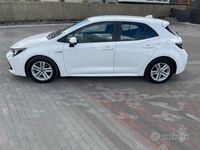 usata Toyota Corolla 1.8 Hybrid Style