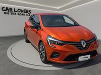 Usata Renault Clio V Techno 145 CV (106 kW) 2023 Arancione Utilitaria