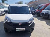 Usata Fiat Doblò 90 CV (66 kW) 2022 Bianco Monovolume