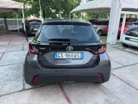 Usata Toyota Yaris Style 92 CV (67 kW) 2021 Grigio Utilitaria
