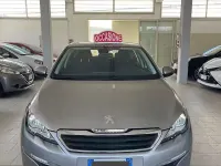 Usata Peugeot 308 Business-Line 92 CV (67 kW) 2014 Grigio Berlina