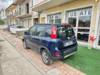 Usado Fiat Panda 4x4 S 75 CV (55 kW) 2014 Azul Utilitario
