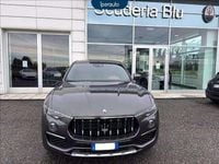 Usata Maserati Levante GranLusso 250 CV (183 kW) 2021 Grigio metallizzato SUV