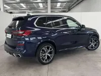 Usata BMW X5 M Sport 265 CV (194 kW) 2020 Tanzanite blu metallizzato SUV