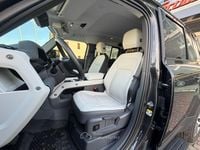 Usata Land Rover Defender S 200 CV (147 kW) 2025 Grigio SUV