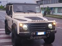 usata Land Rover Defender 2.0 mpi