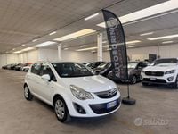 Usata Opel Corsa Edition 85 CV (62 kW) 2013 Bianco Utilitaria