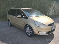 Usata Ford Galaxy 140 CV (102 kW) 2007 Giallo Monovolume