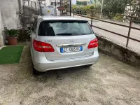 Usata Mercedes B180 109 CV (80 kW) 2014 Grigio Utilitaria