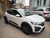 Usata Dacia Sandero Stepway 101 CV (74 kW) 2024 Bianco Berlina
