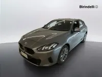 Usata BMW 118 Shadowline 150 CV (110 kW) 2024 Skyscraper grey metallic Utilitaria