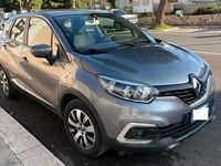 Usata Renault Captur 90 CV (66 kW) 2018 Grigio SUV