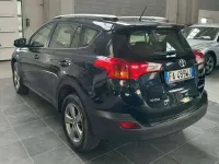 Usata Toyota RAV4 Active 124 CV (91 kW) 2015 Nero SUV
