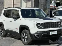 Usata Jeep Renegade Trailhawk 170 CV (125 kW) 2019 Bianco SUV