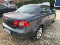 Usata VW Eos 150 CV (110 kW) 2009 Grigio Cabrio