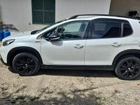 Usata Peugeot 2008 GT-line 102 CV (75 kW) 2018 Bianco SUV