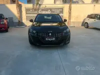 Usata Peugeot 208 Active 75 CV (55 kW) 2020 Nero Utilitaria