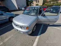 Usata Nissan Micra 2000 Grigio Utilitaria