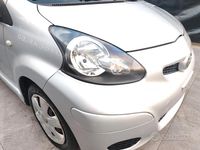 Usata Toyota Aygo 67 CV (49 kW) 2009 Grigio Utilitaria