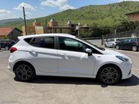 Usata Ford Fiesta ST-Line 86 CV (63 kW) 2019 Bianco Utilitaria