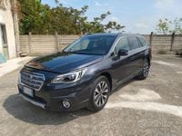 Usata Subaru Outback 150 CV (110 kW) 2018 Nero Station wagon