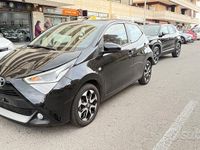 Usata Toyota Aygo Connect Style 72 CV (52 kW) 2021 Nero Utilitaria
