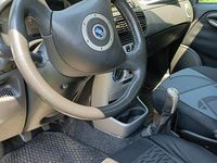 Usata Fiat Punto 69 CV (50 kW) 2005 Nero Utilitaria