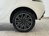 Usata Lancia Ypsilon 69 CV (50 kW) 2024 Bianco Utilitaria