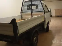 Usata Piaggio Porter 65 CV (47 kW) 2006 Bianco Pick-up