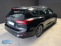 Usata Ford Focus ST-Line 155 CV (114 kW) 2023 Nero Station wagon