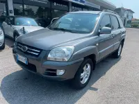 Usata Kia Sorento Active 140 CV (102 kW) 2006 Grigio SUV